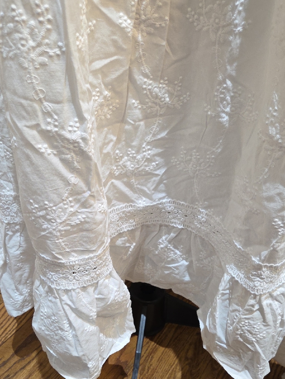 Laura Ashley White Eyelet Maxi Skirt - Picture 4 of 16